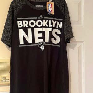Brooklyn NETS fan t- shirt and shorts in black & white